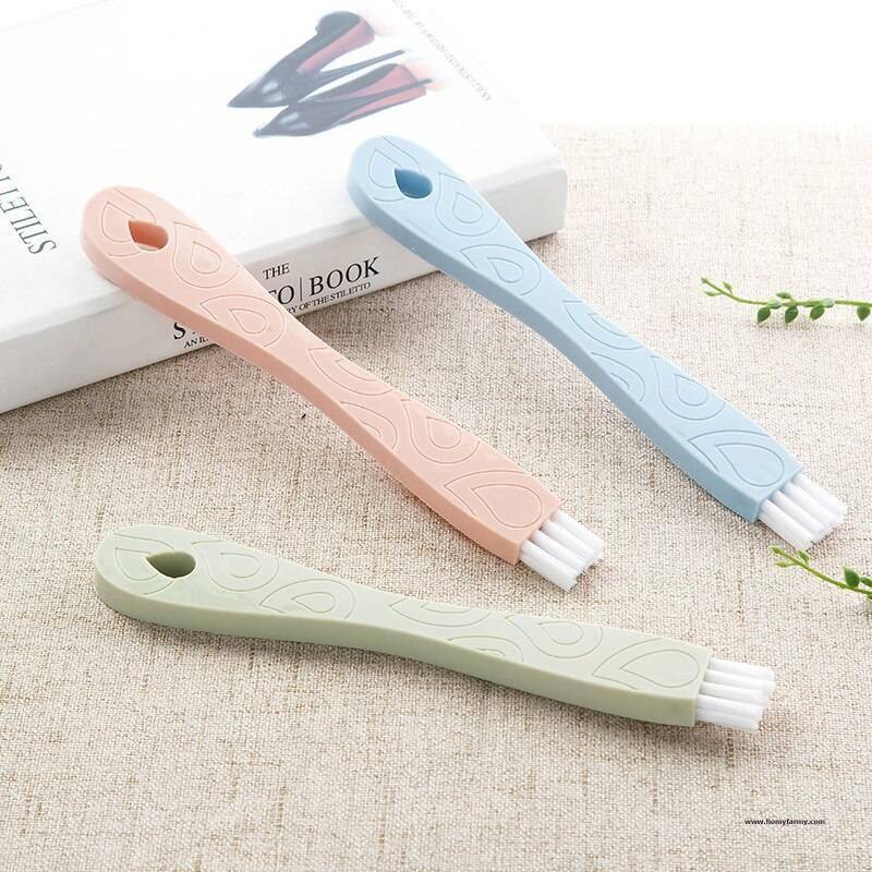 Microfiber Window Slit Dust Cleaning Brush Microfiber Window Slit Dust Cleaning Brush Cleaning Homy Farmy https://homyfarmy.com https://homyfarmy.com/microfiber-window-slit-dust-cleaning-brush/