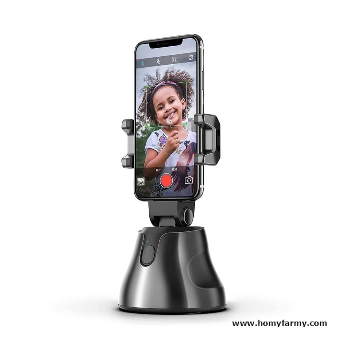 Robot Cameraman Robot Cameraman Homy Farmy https://homyfarmy.com https://homyfarmy.com/robot-cameraman/